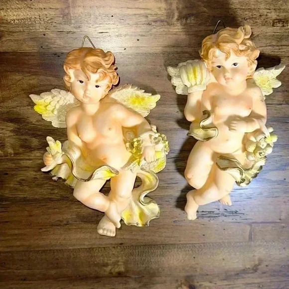 Other - Angels Set of 2 Cherub Resin VINTAGE Wall Hanging Home Accent Decor Plaques